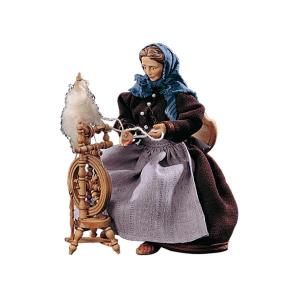 Woman with spinning wheel