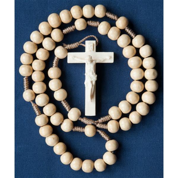 Rosary with baroque crucifix in maple wood - natural