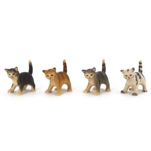 Gatto in piedi